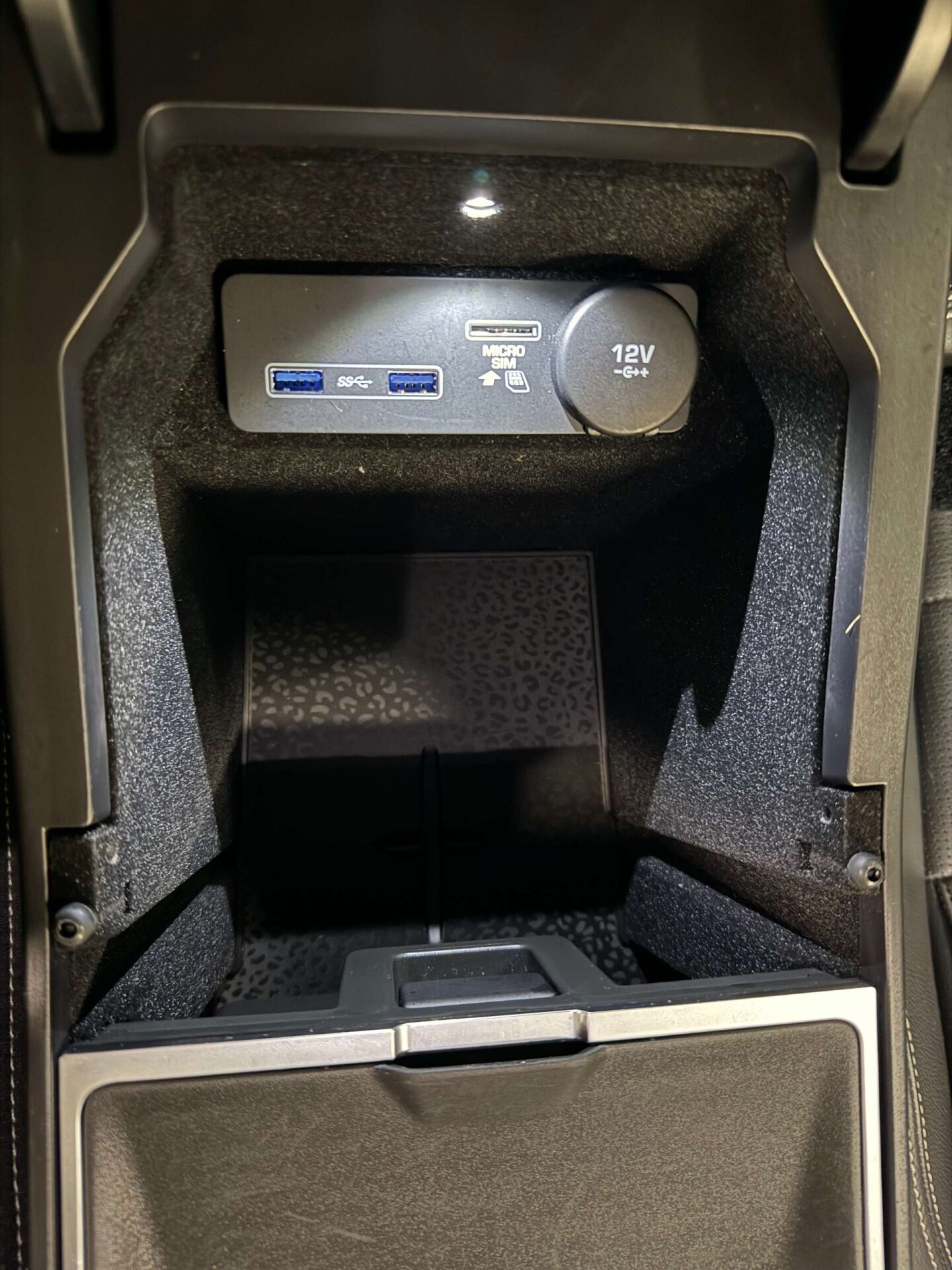 Used Jaguar E-Pace 2018 for sale - 77125814: Photo 24