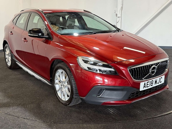 Used Volvo V40 2018 for sale - 76220548: Photo 7