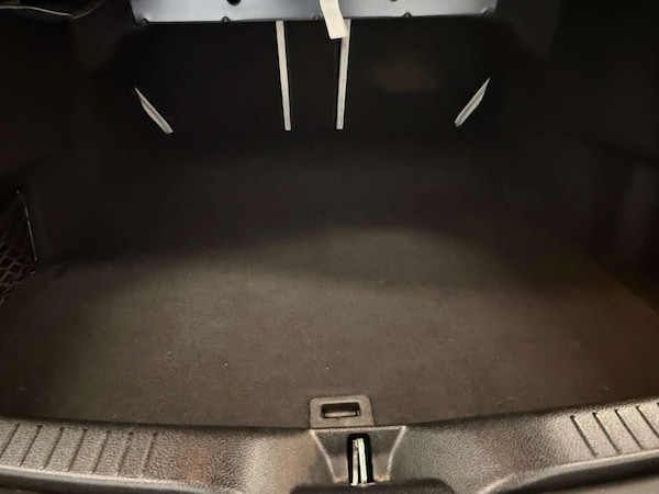 Used Mercedes-Benz C-Class 2018 for sale - 75461454: Photo 41
