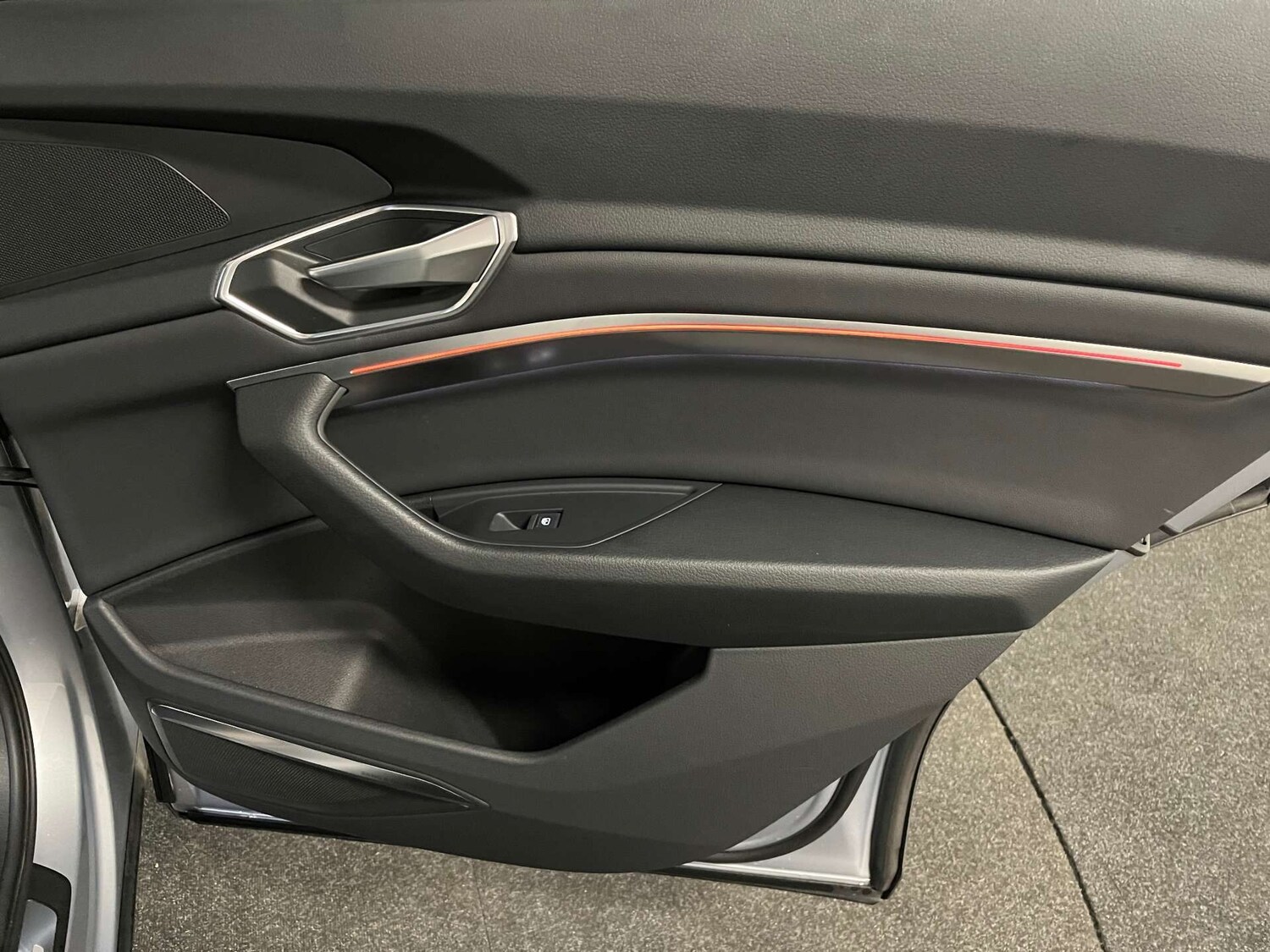 Used Audi e-tron 2021 for sale - 76481203: Photo 32