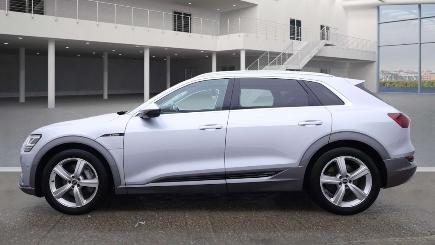 Used Audi e-tron 2021 for sale - 76481203: Photo 7