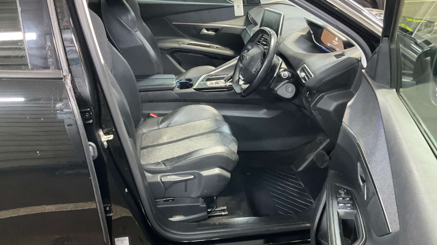 Used Peugeot 3008 2019 for sale - 77208680: Photo 10