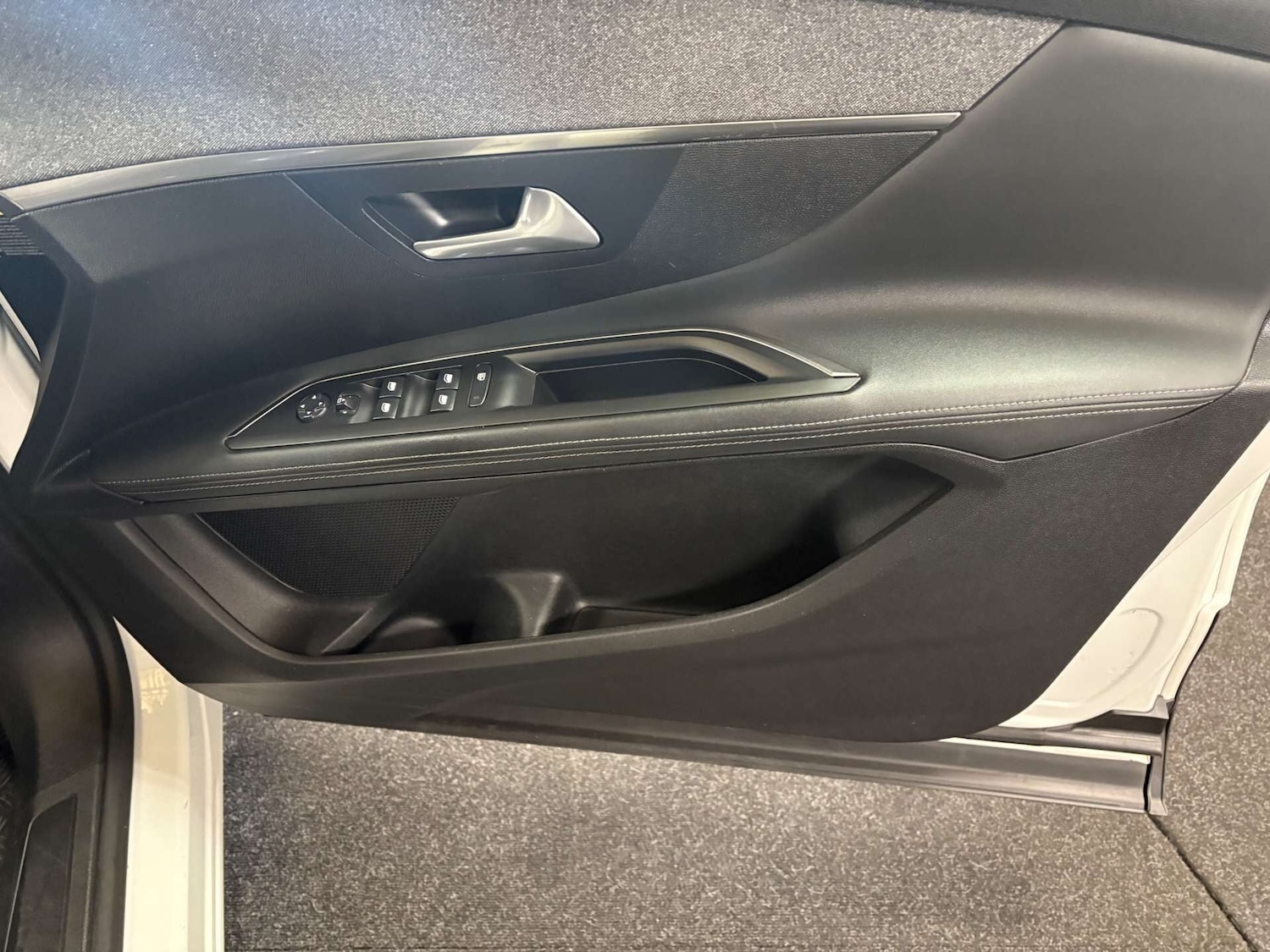 Used Peugeot 3008 2020 for sale - 78108258: Photo 11