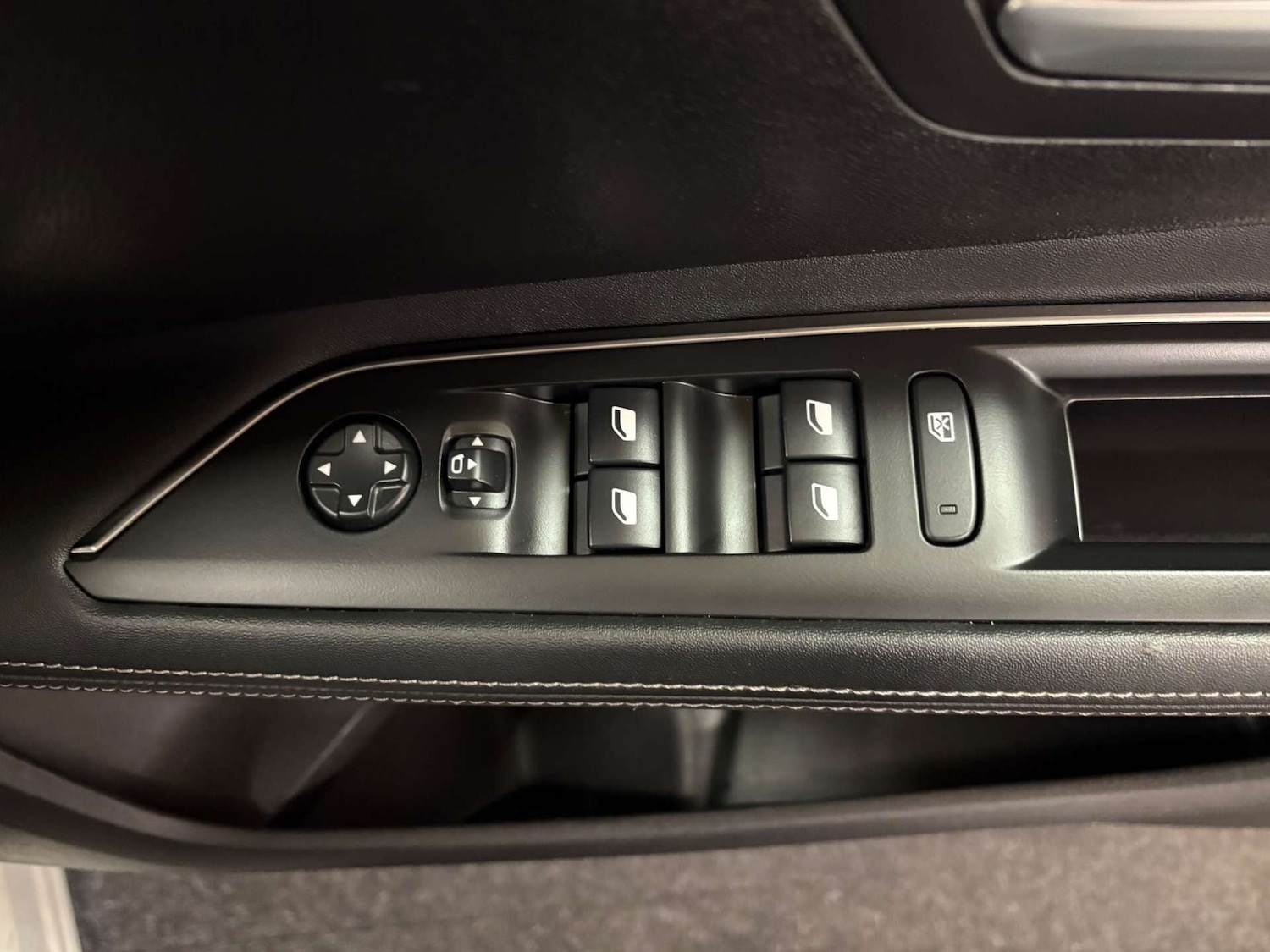 Used Peugeot 3008 2020 for sale - 78108258: Photo 12