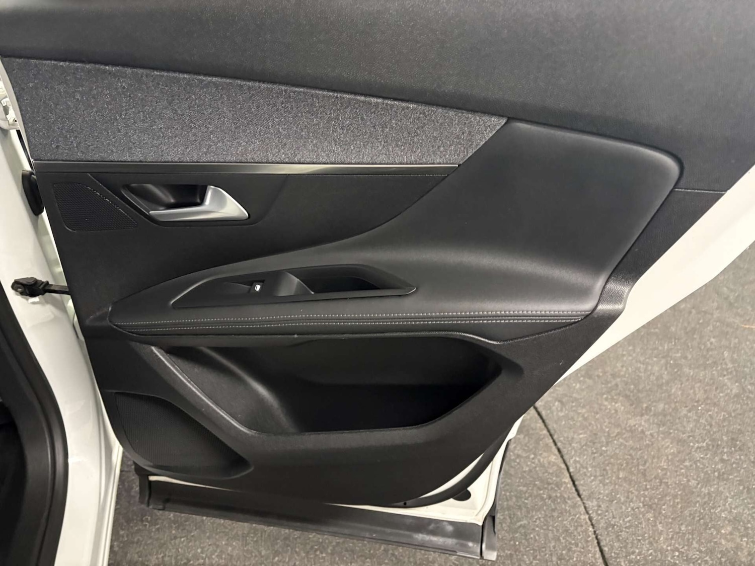 Used Peugeot 3008 2020 for sale - 78108258: Photo 32