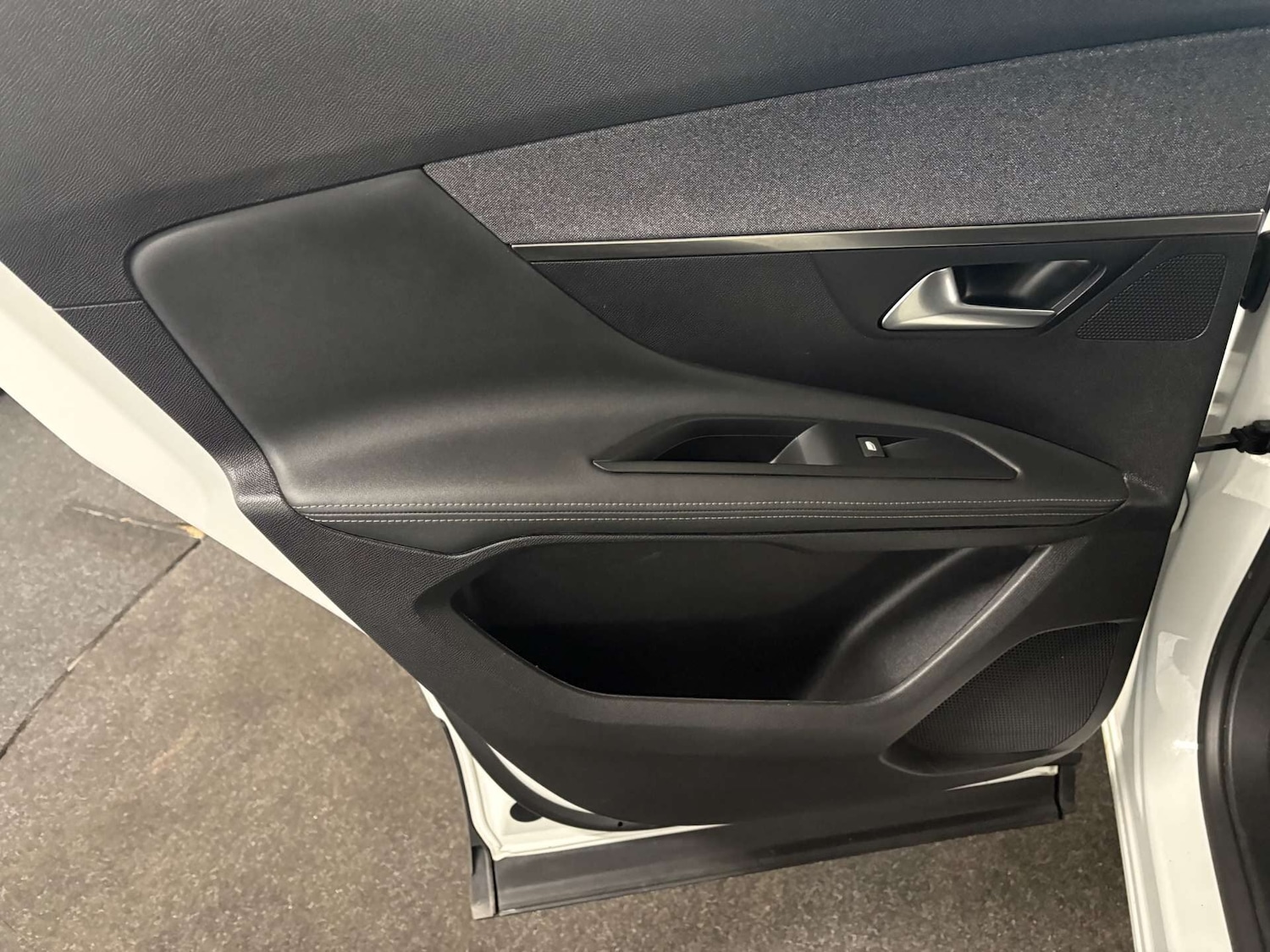 Used Peugeot 3008 2020 for sale - 78108258: Photo 42