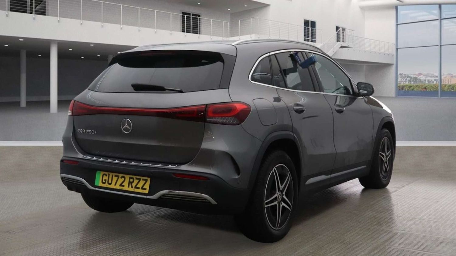 Used Mercedes-Benz EQA 2022 for sale - 77012322: Photo 4