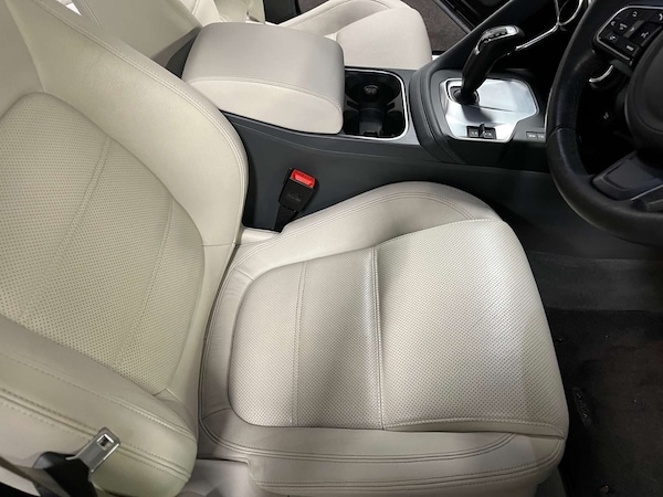 Used Jaguar E-Pace 2019 for sale - 76163884: Photo 14