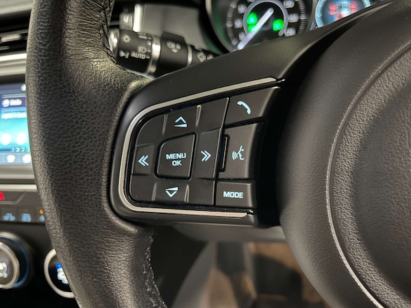 Used Jaguar E-Pace 2019 for sale - 76163884: Photo 18
