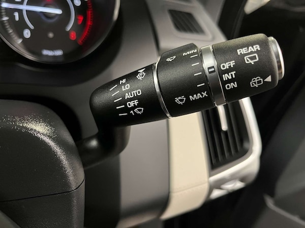 Used Jaguar E-Pace 2019 for sale - 76163884: Photo 21