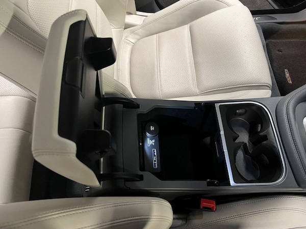 Used Jaguar E-Pace 2019 for sale - 76163884: Photo 25