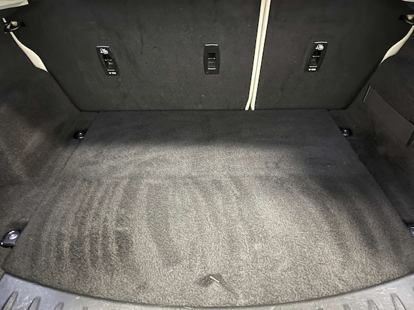 Used Jaguar E-Pace 2019 for sale - 76163884: Photo 34