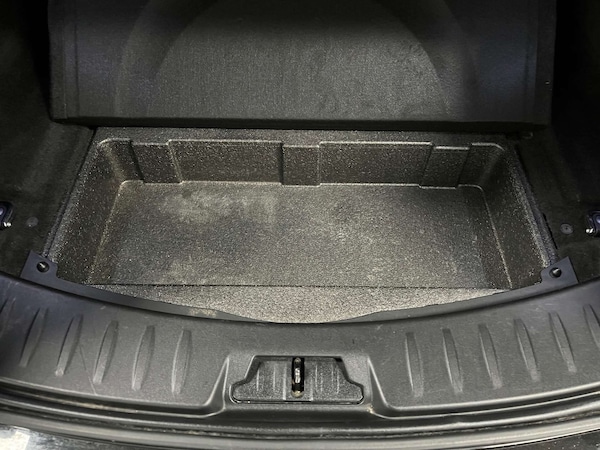 Used Jaguar E-Pace 2019 for sale - 76163884: Photo 35