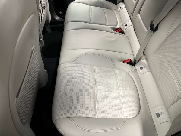 Used Jaguar E-Pace 2019 for sale - 76163884: Photo 41