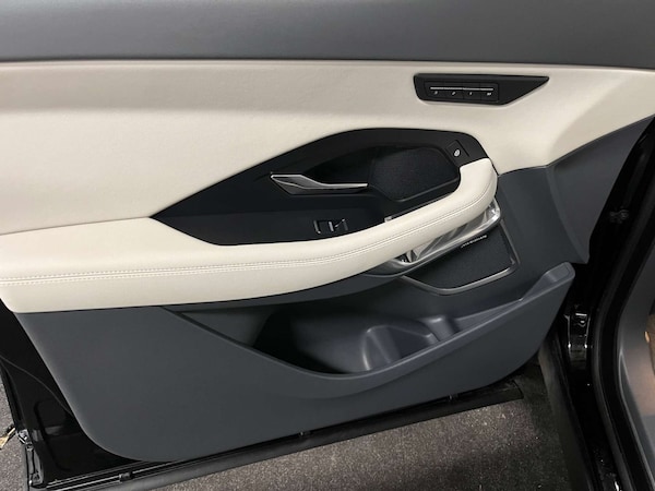 Used Jaguar E-Pace 2019 for sale - 76163884: Photo 43