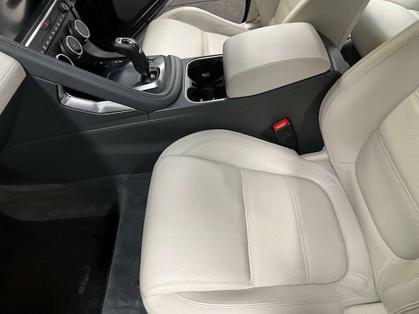 Used Jaguar E-Pace 2019 for sale - 76163884: Photo 46