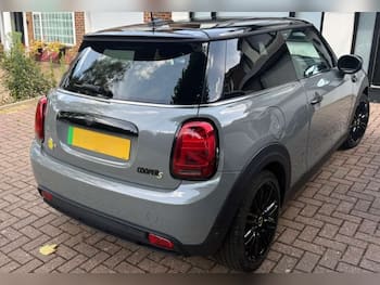 Used MINI Hatch 2022 for sale - 79872185: Photo