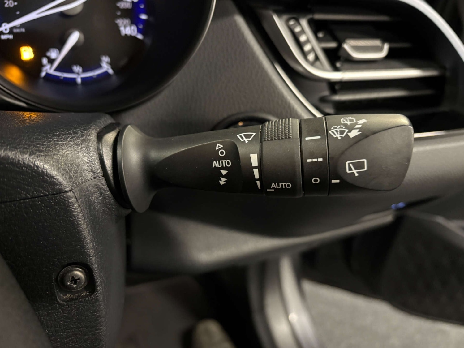 Used Toyota C-HR 2020 for sale - 77034485: Photo 19