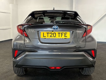 Used Toyota C-HR 2020 for sale - 77034485: Photo