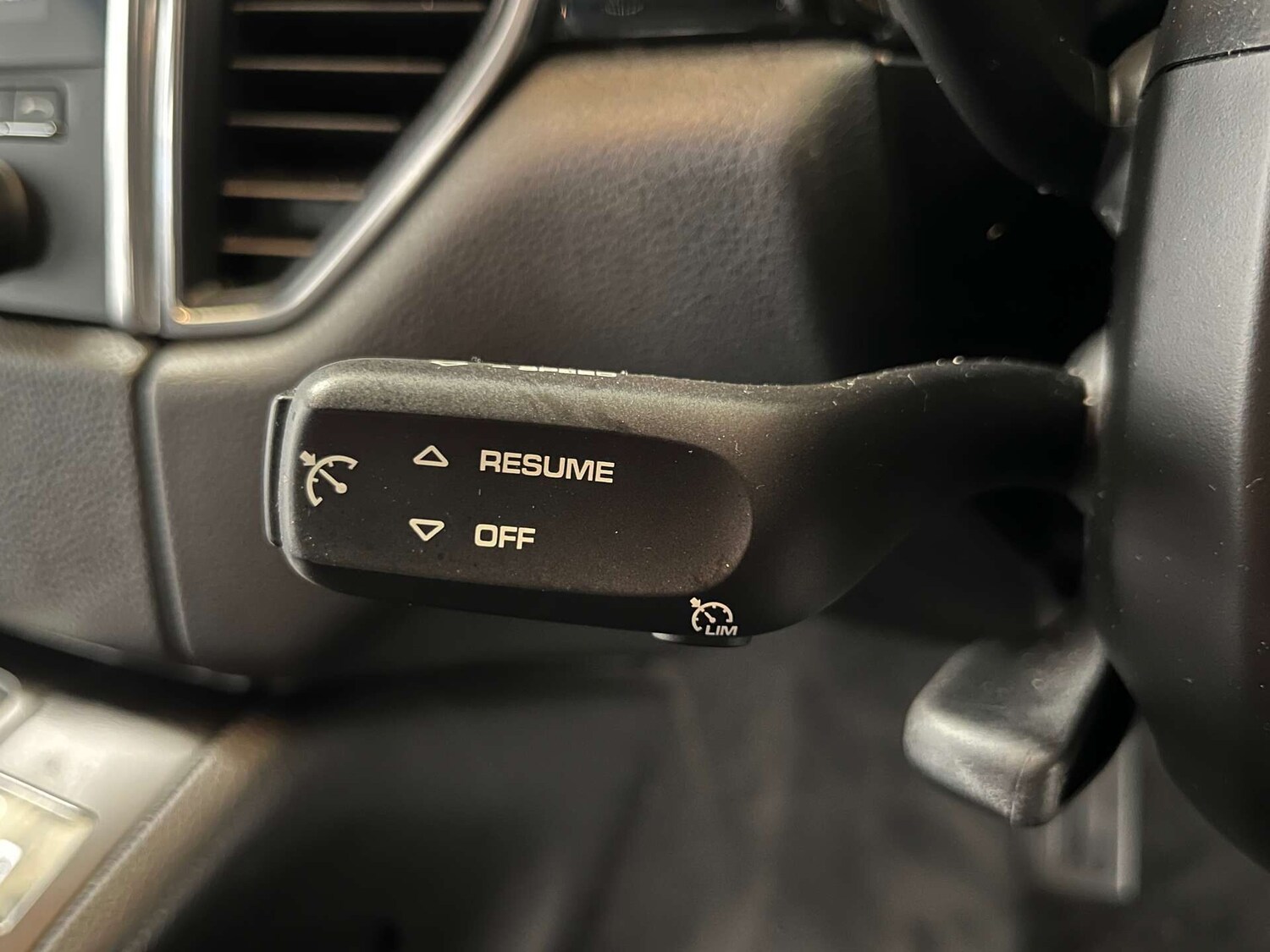 Used Porsche Macan 2017 for sale - 76064020: Photo 23