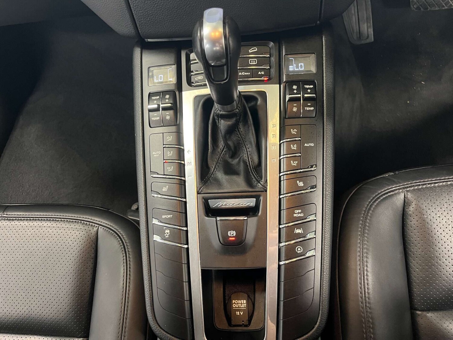 Used Porsche Macan 2017 for sale - 76064020: Photo 27