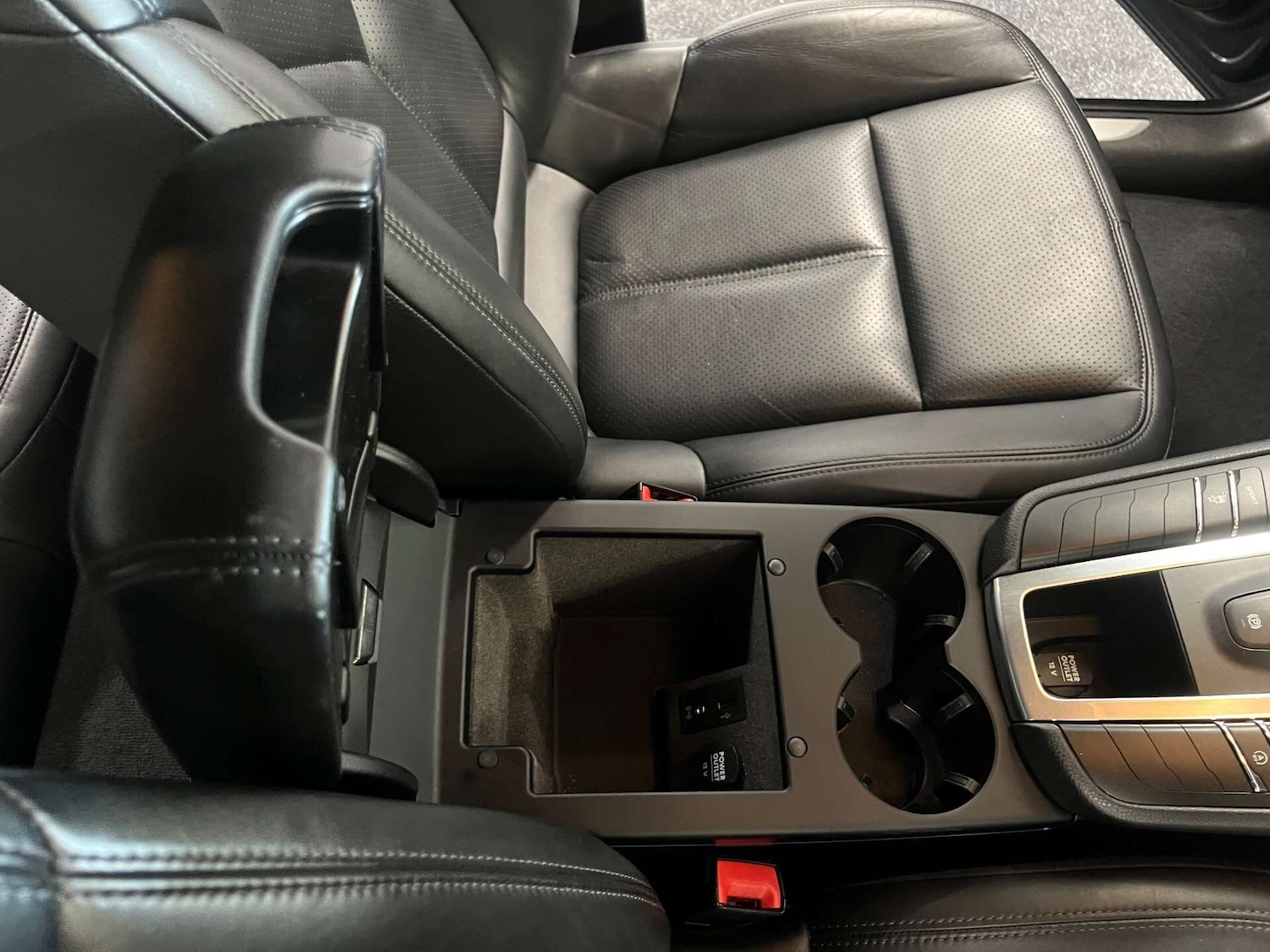 Used Porsche Macan 2017 for sale - 76064020: Photo 29