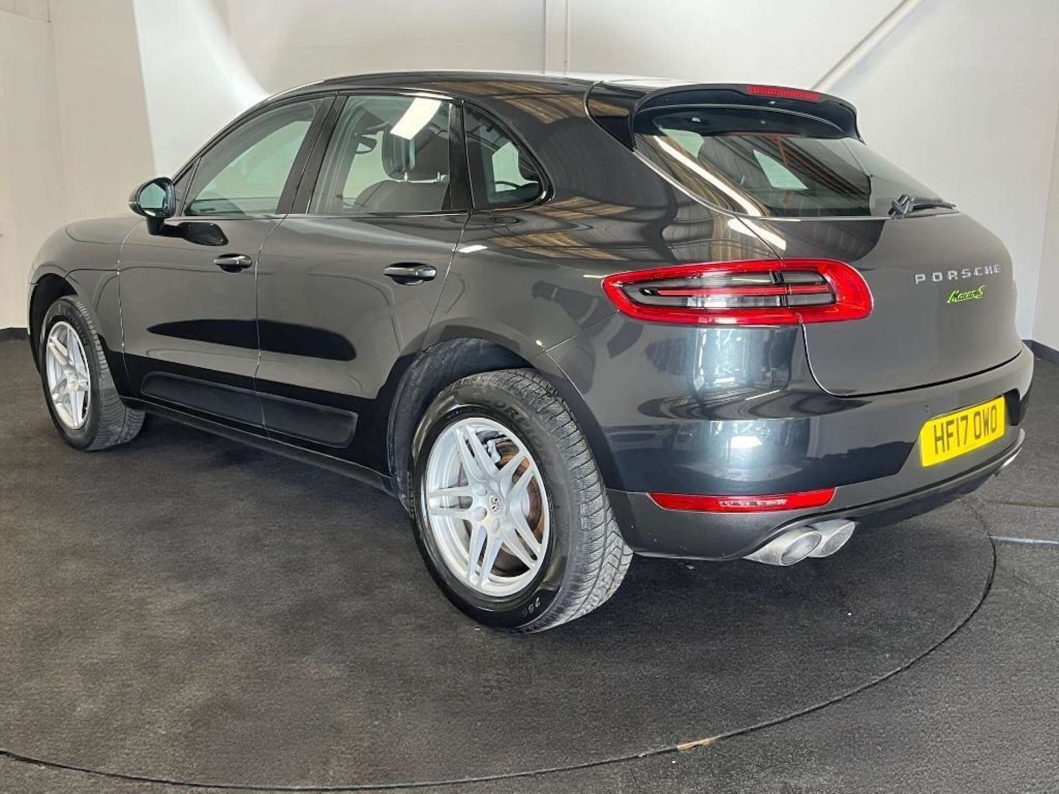Used Porsche Macan 2017 for sale - 76064020: Photo 3