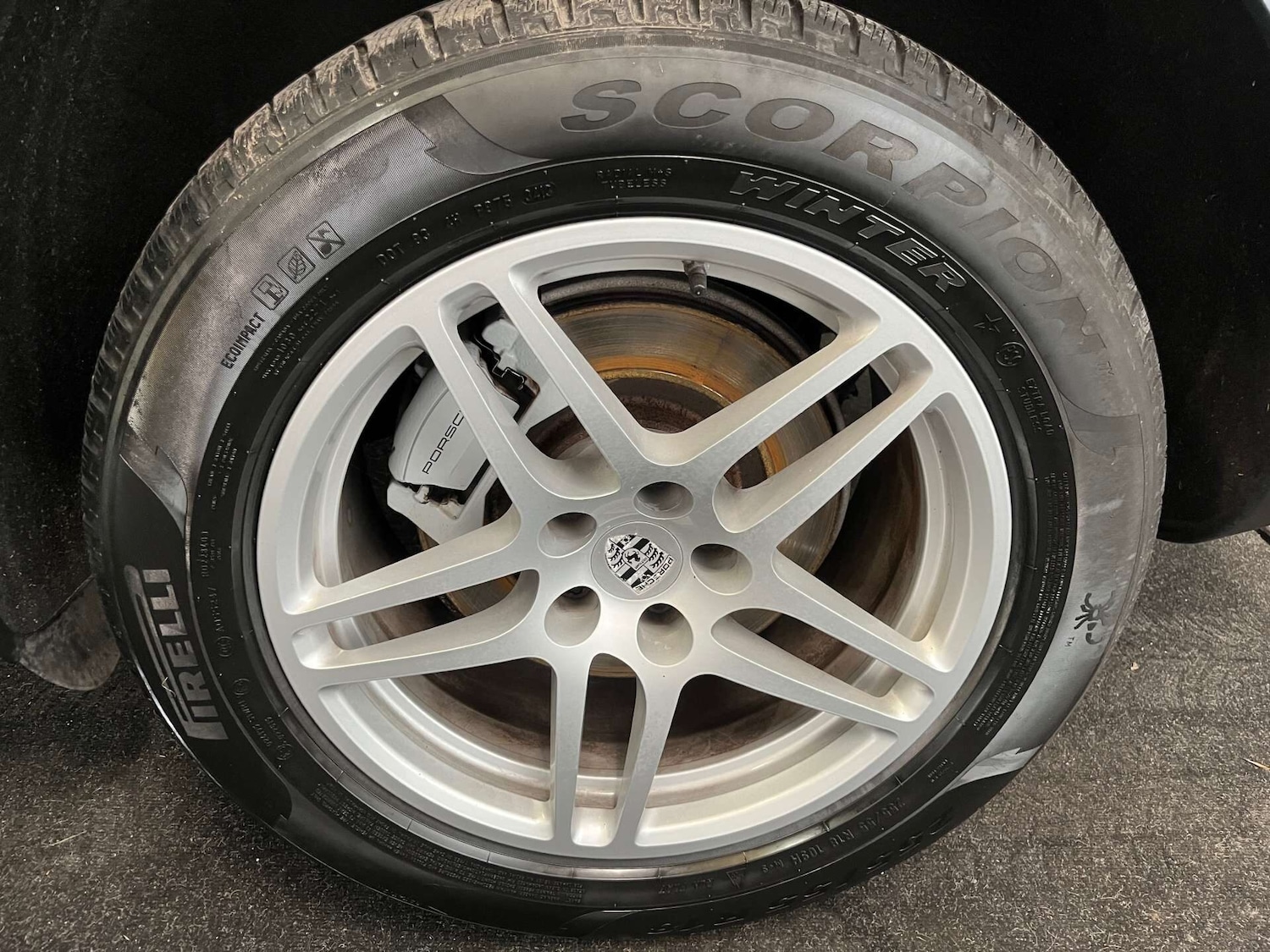 Used Porsche Macan 2017 for sale - 76064020: Photo 41