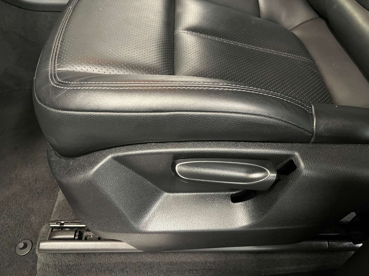 Used Porsche Macan 2017 for sale - 76064020: Photo 49