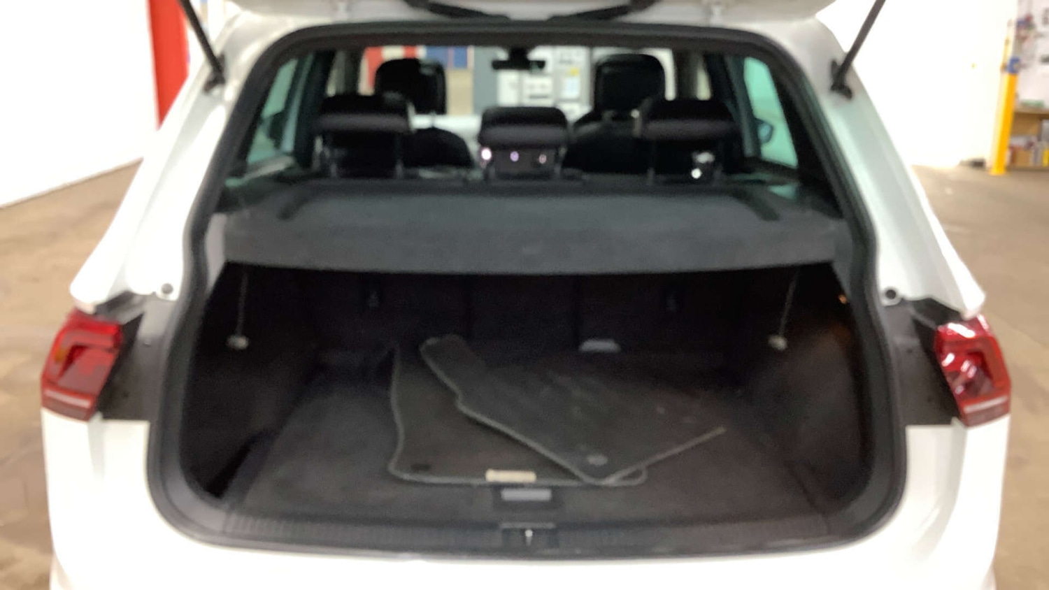 Used Volkswagen Tiguan 2018 for sale - 76357462: Photo 12
