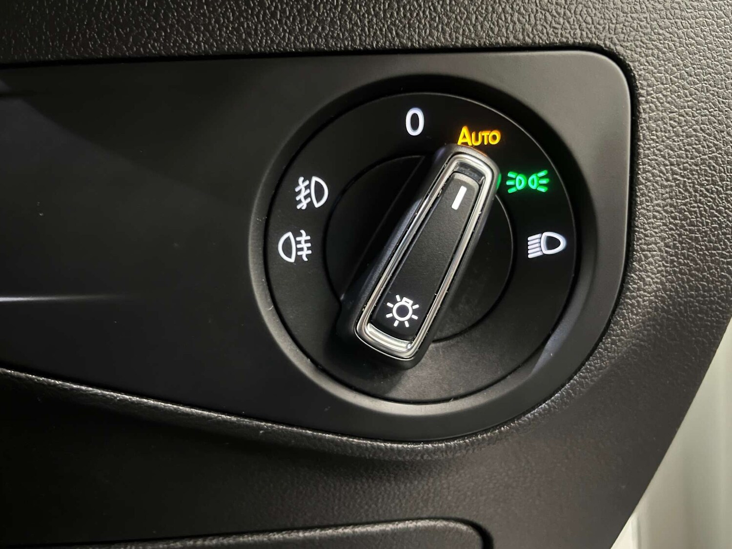 Used Volkswagen Tiguan 2018 for sale - 76357462: Photo 18