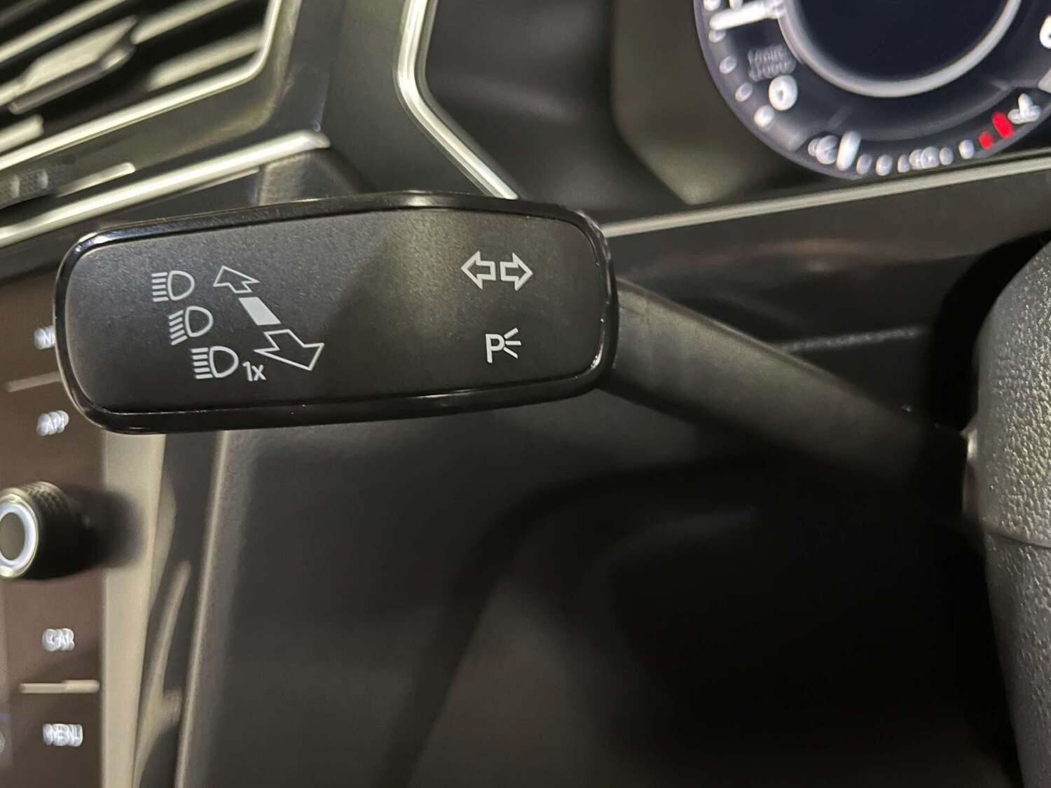 Used Volkswagen Tiguan 2018 for sale - 76357462: Photo 21