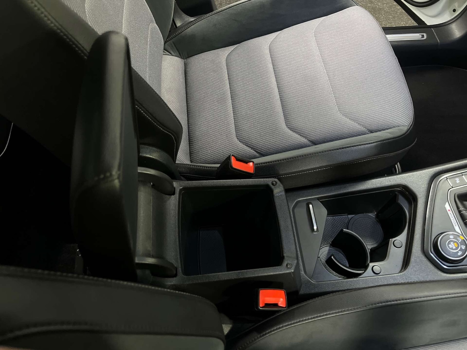 Used Volkswagen Tiguan 2018 for sale - 76357462: Photo 28