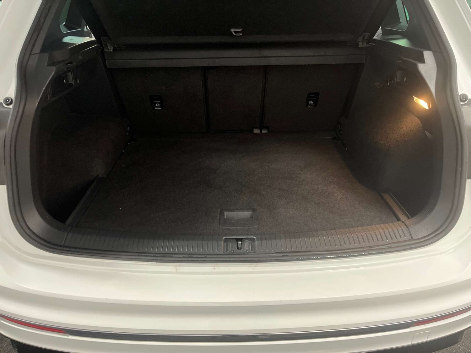 Used Volkswagen Tiguan 2018 for sale - 76357462: Photo 36