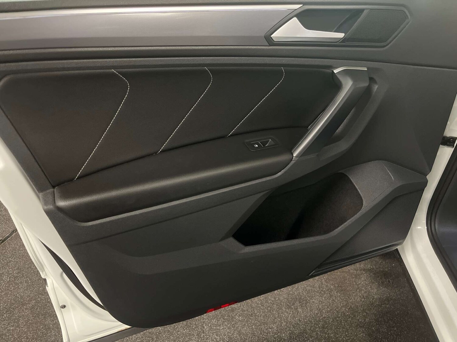 Used Volkswagen Tiguan 2018 for sale - 76357462: Photo 45