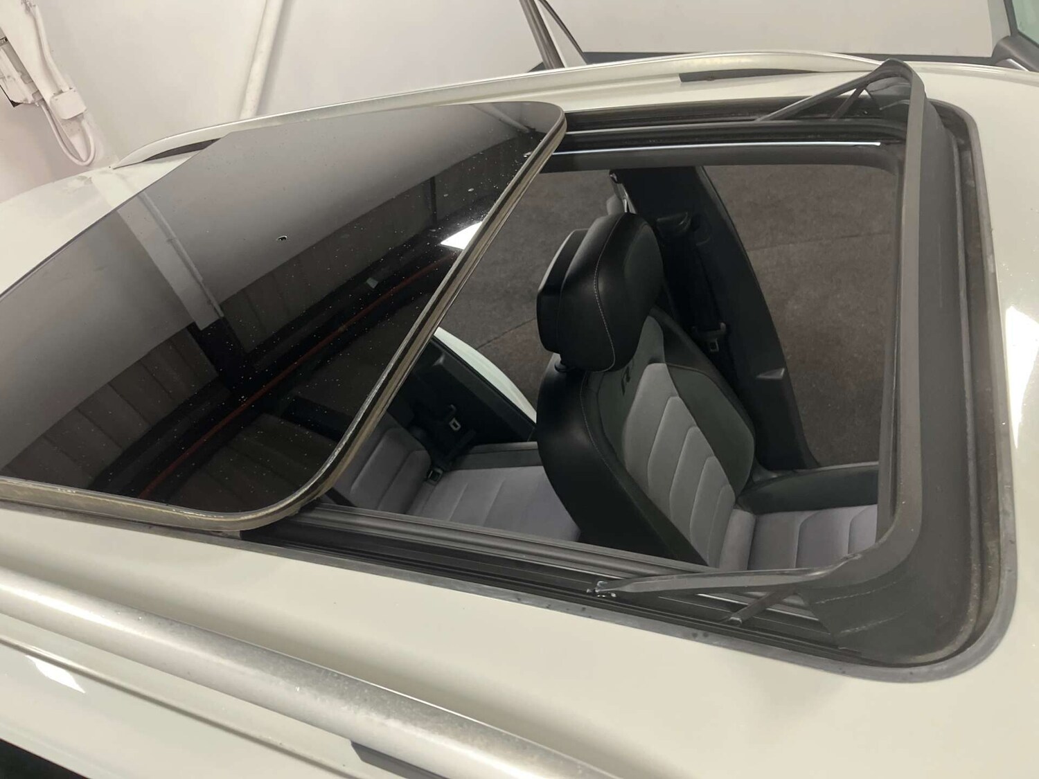 Used Volkswagen Tiguan 2018 for sale - 76357462: Photo 53