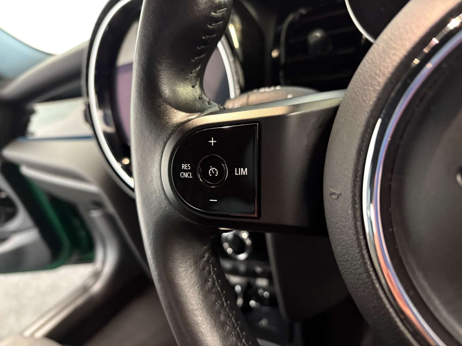 Used MINI Hatch 2022 for sale - 77403539: Photo 15