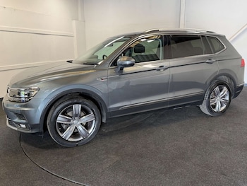 Used Volkswagen Tiguan 2018 for sale - 78598999: Photo