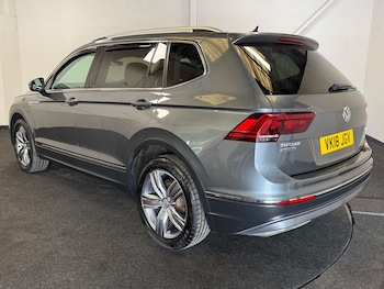 Used Volkswagen Tiguan 2018 for sale - 78598999: Photo