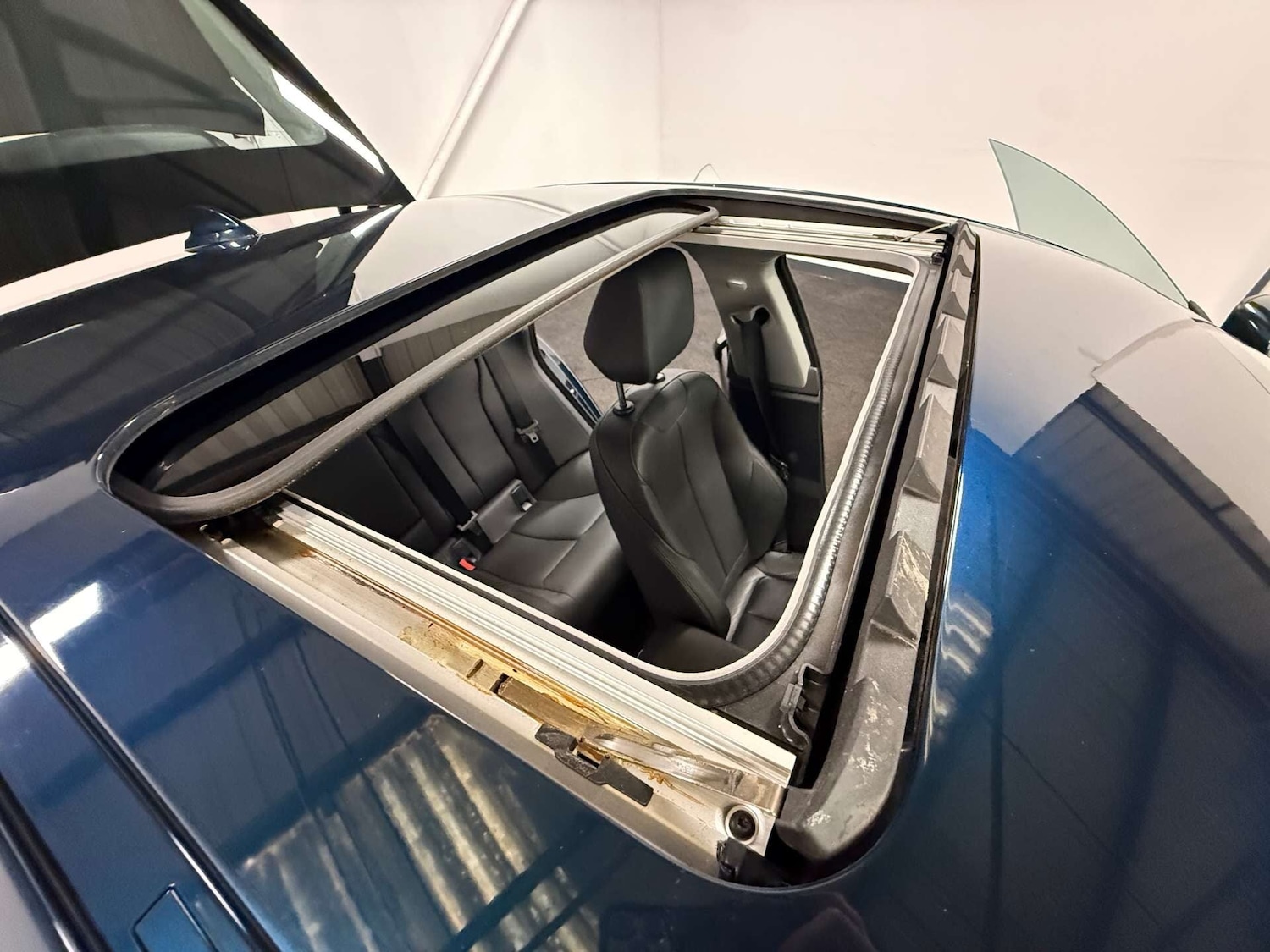 Used BMW 4 Series 2015 for sale - 77094523: Photo 34