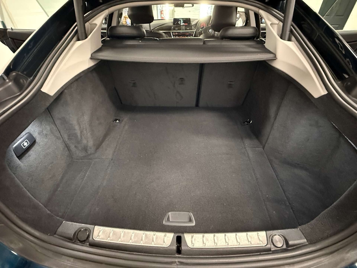 Used BMW 4 Series 2015 for sale - 77094523: Photo 49