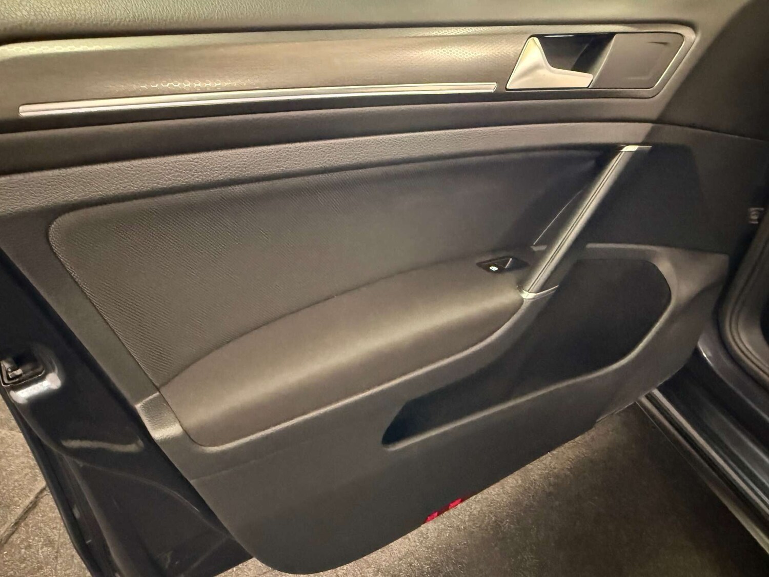 Used Volkswagen Golf 2018 for sale - 76231411: Photo 39