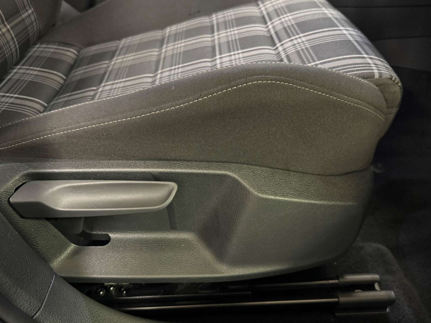 Used Volkswagen Golf 2018 for sale - 76231411: Photo 52