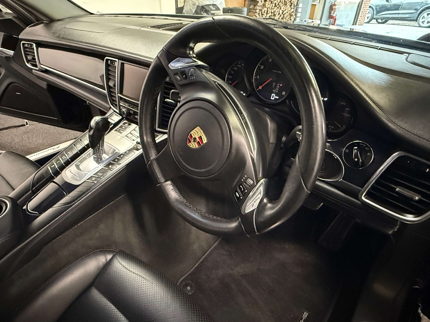 Used Porsche Panamera 2011 for sale - 77490803: Photo 16