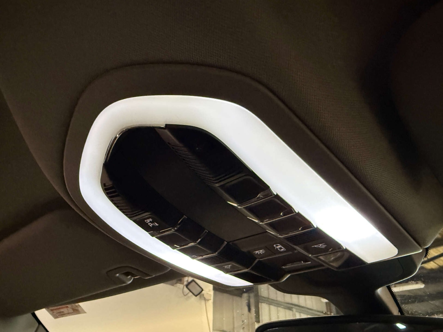 Used Porsche Panamera 2011 for sale - 77490803: Photo 28