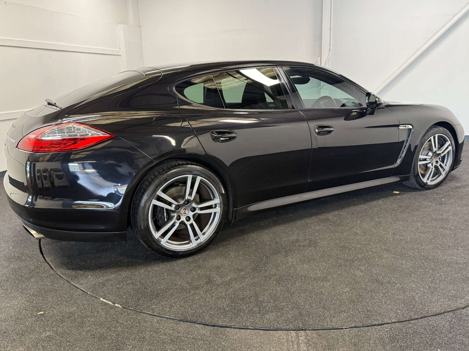 Used Porsche Panamera 2011 for sale - 77490803: Photo 5