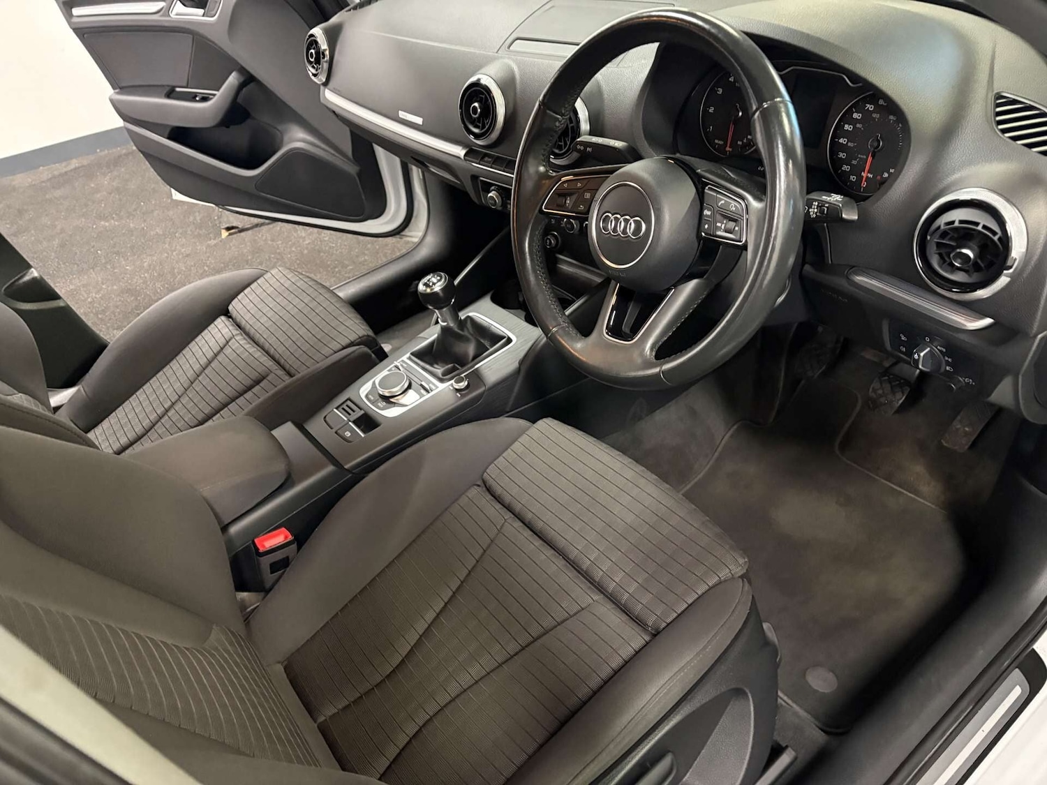 Used Audi A3 2017 for sale - 77249680: Photo 16