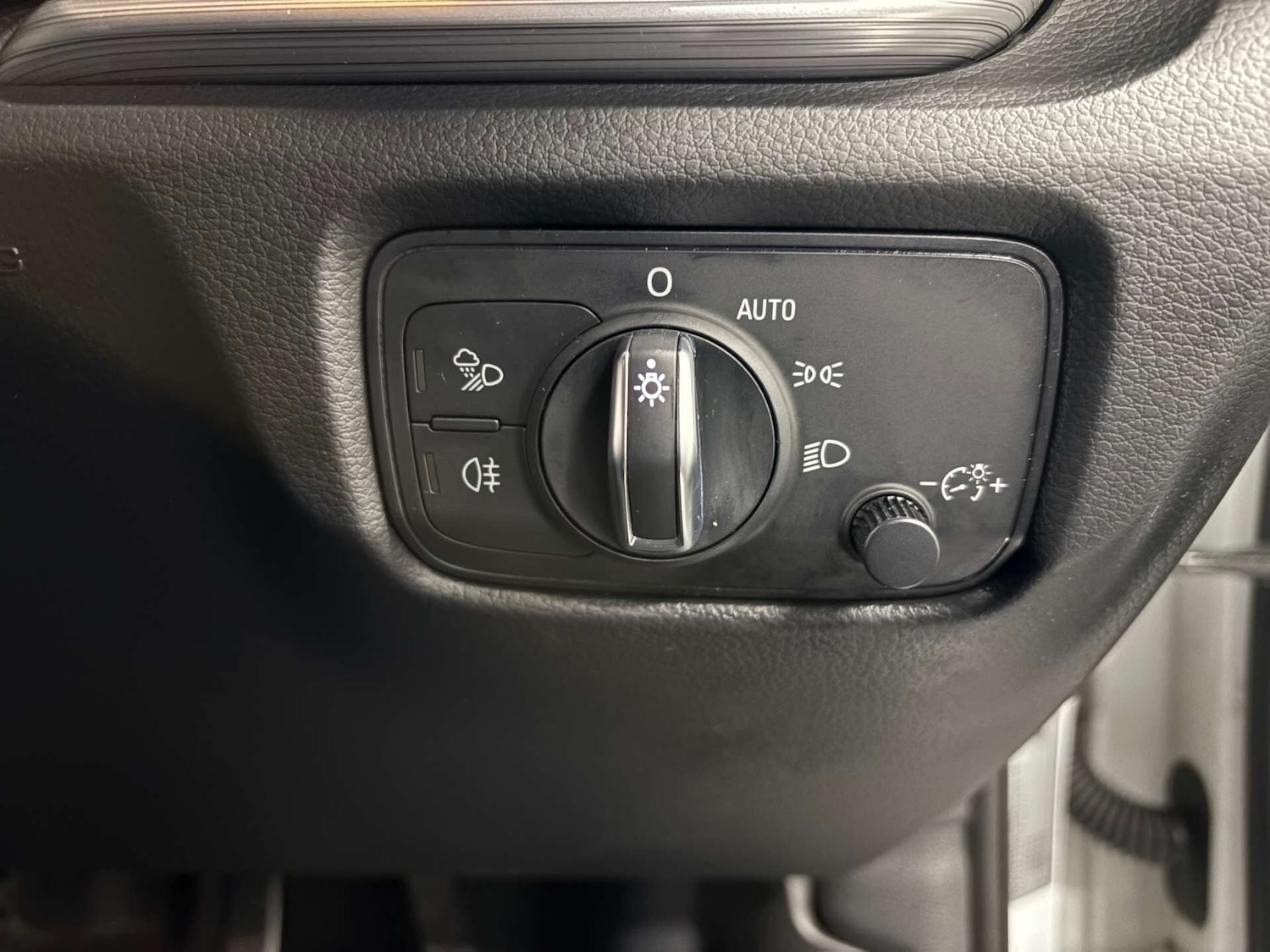 Used Audi A3 2017 for sale - 77249680: Photo 17