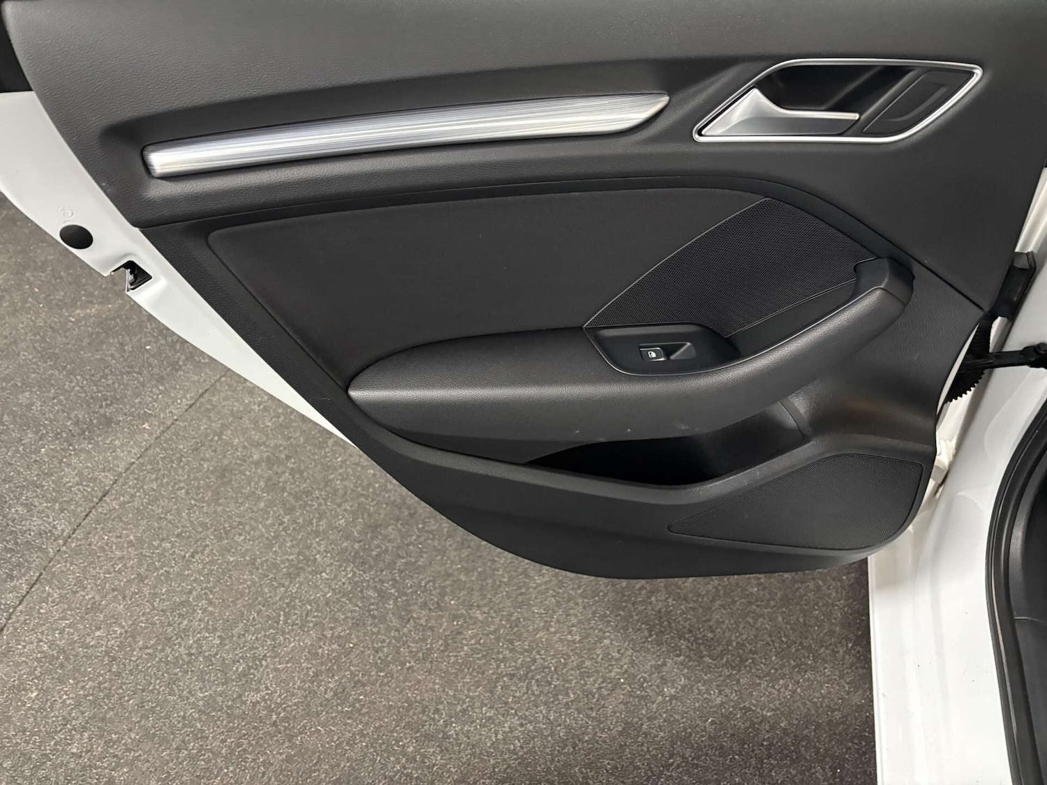 Used Audi A3 2017 for sale - 77249680: Photo 33