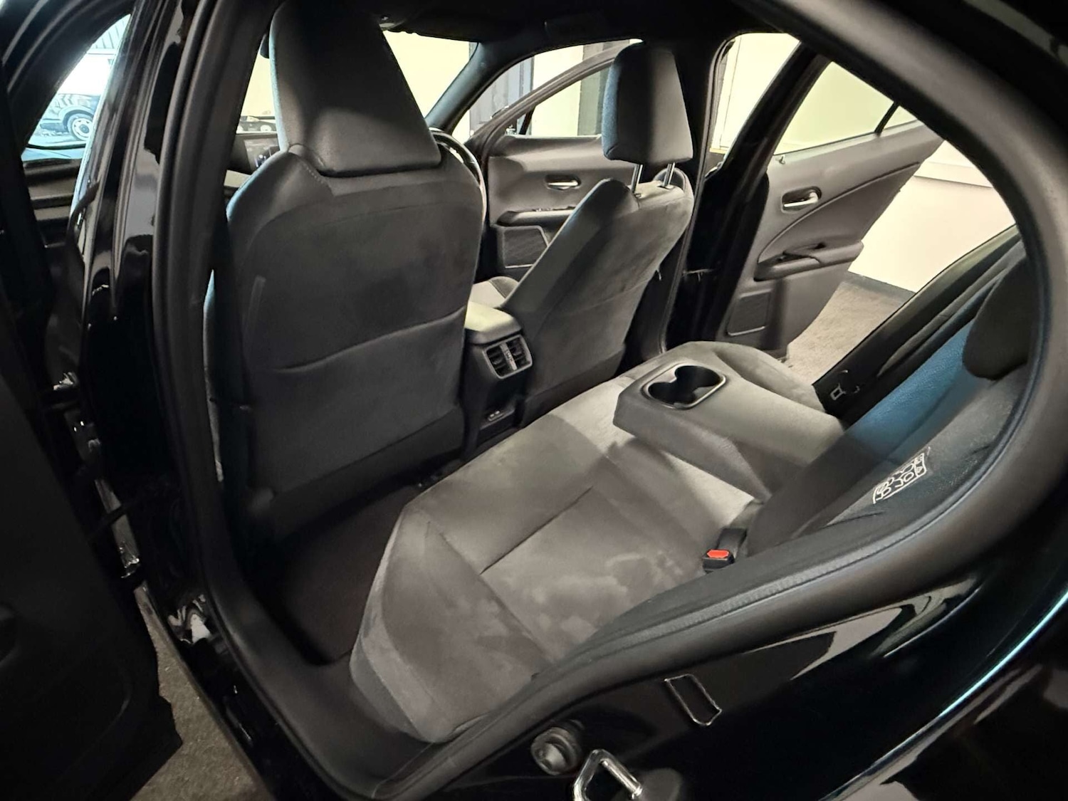 Used Lexus UX 2022 for sale - 76982670: Photo 25